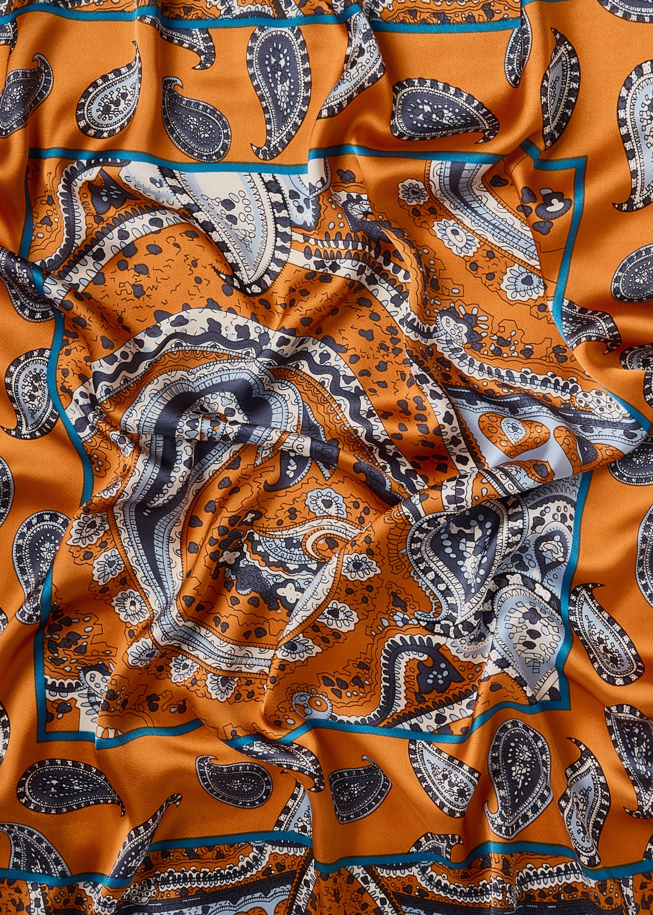 Foulard Loeiza - Image 11