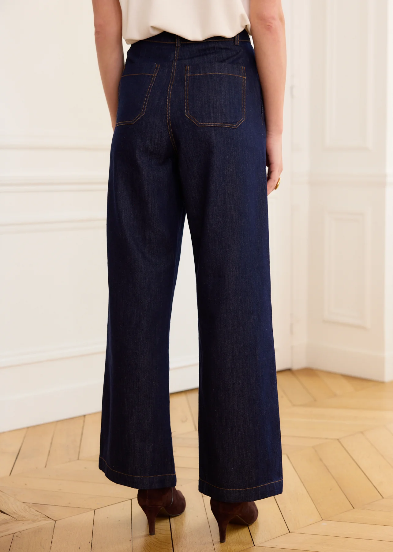 Jean Jenna - Image 12