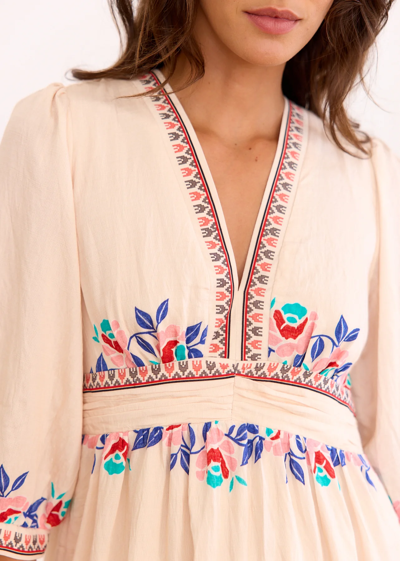 Robe Elina - Image 4