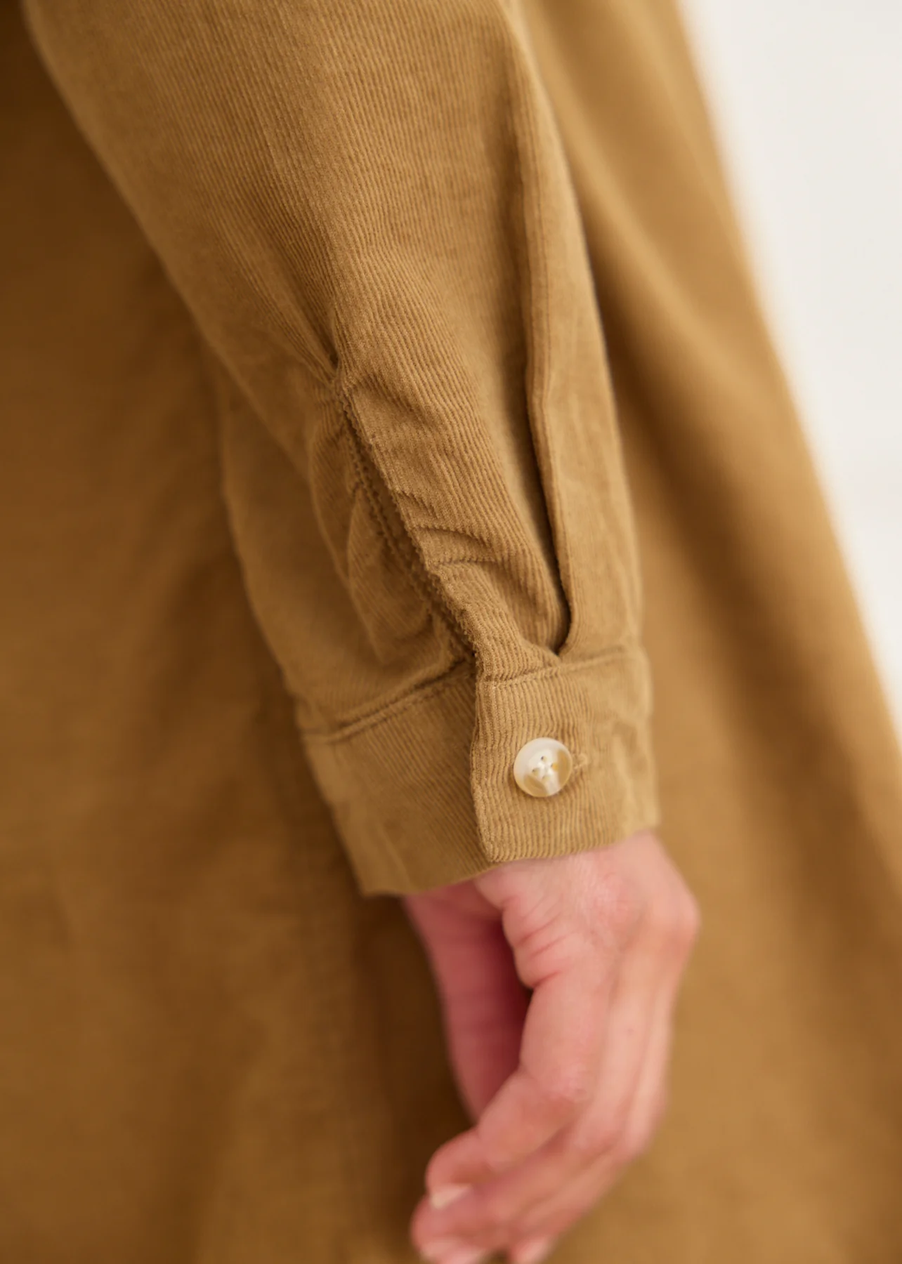 Robe Elone - Image 7