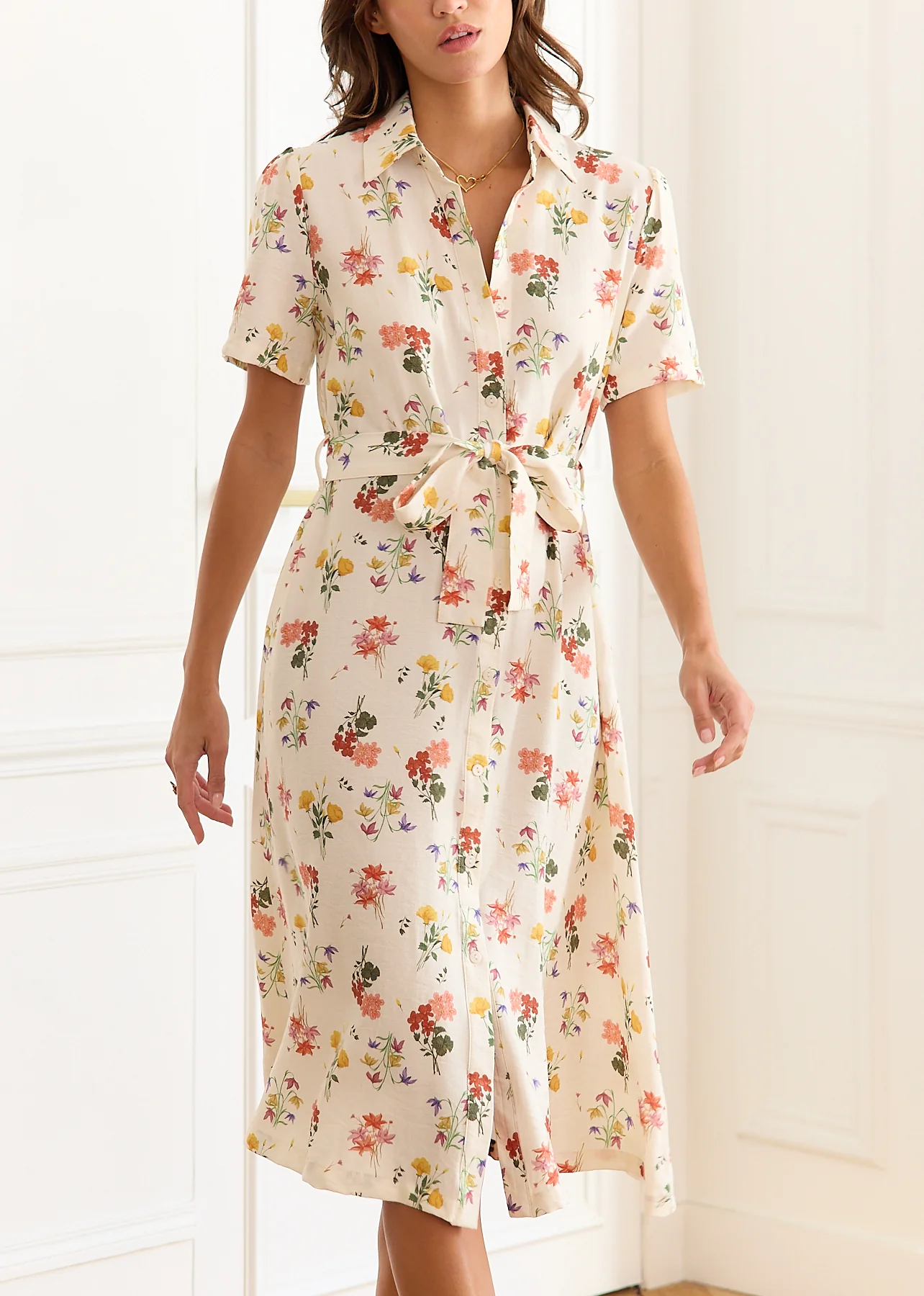 Robe Horia - Image 8