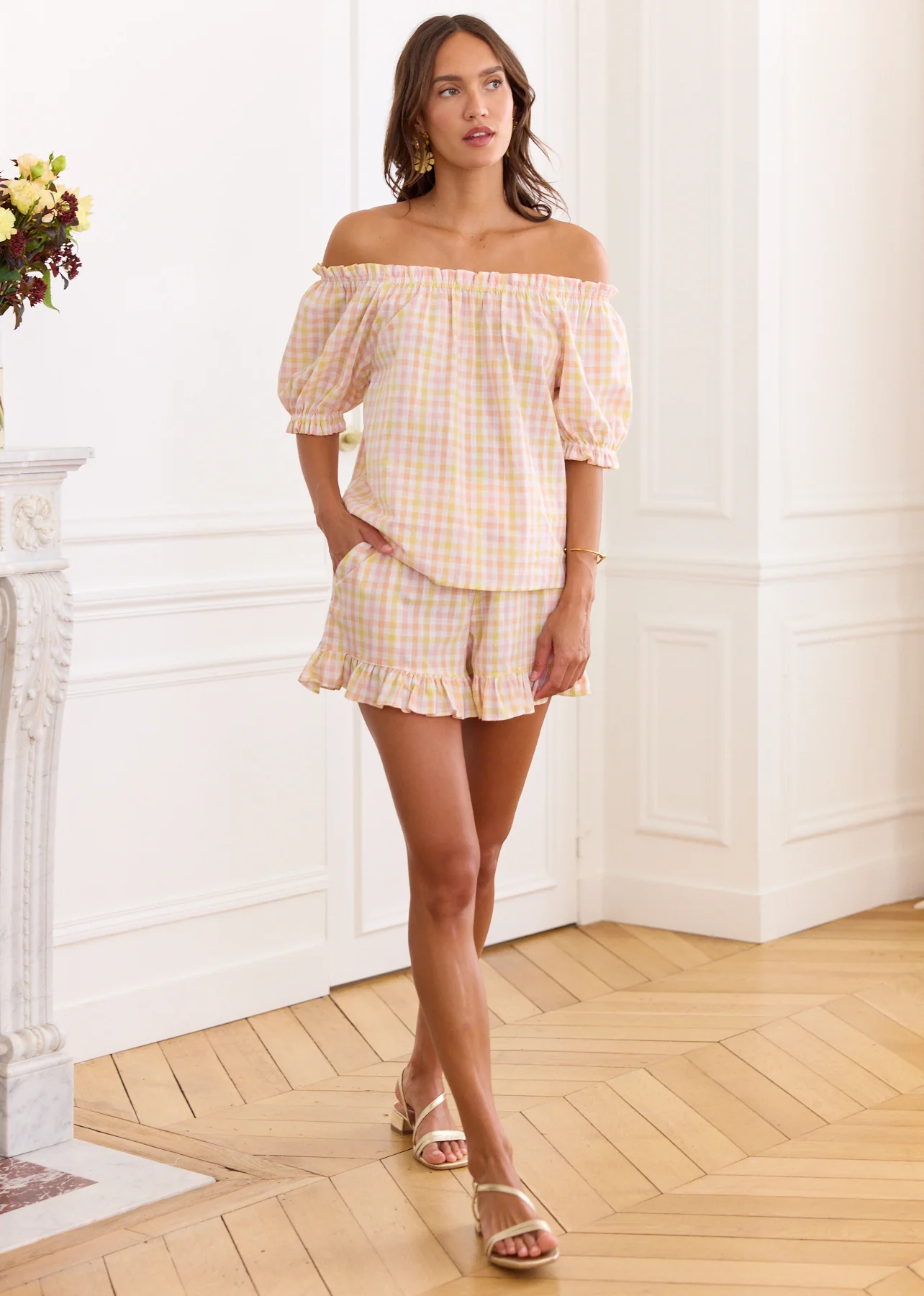 Short Esther - Image 3