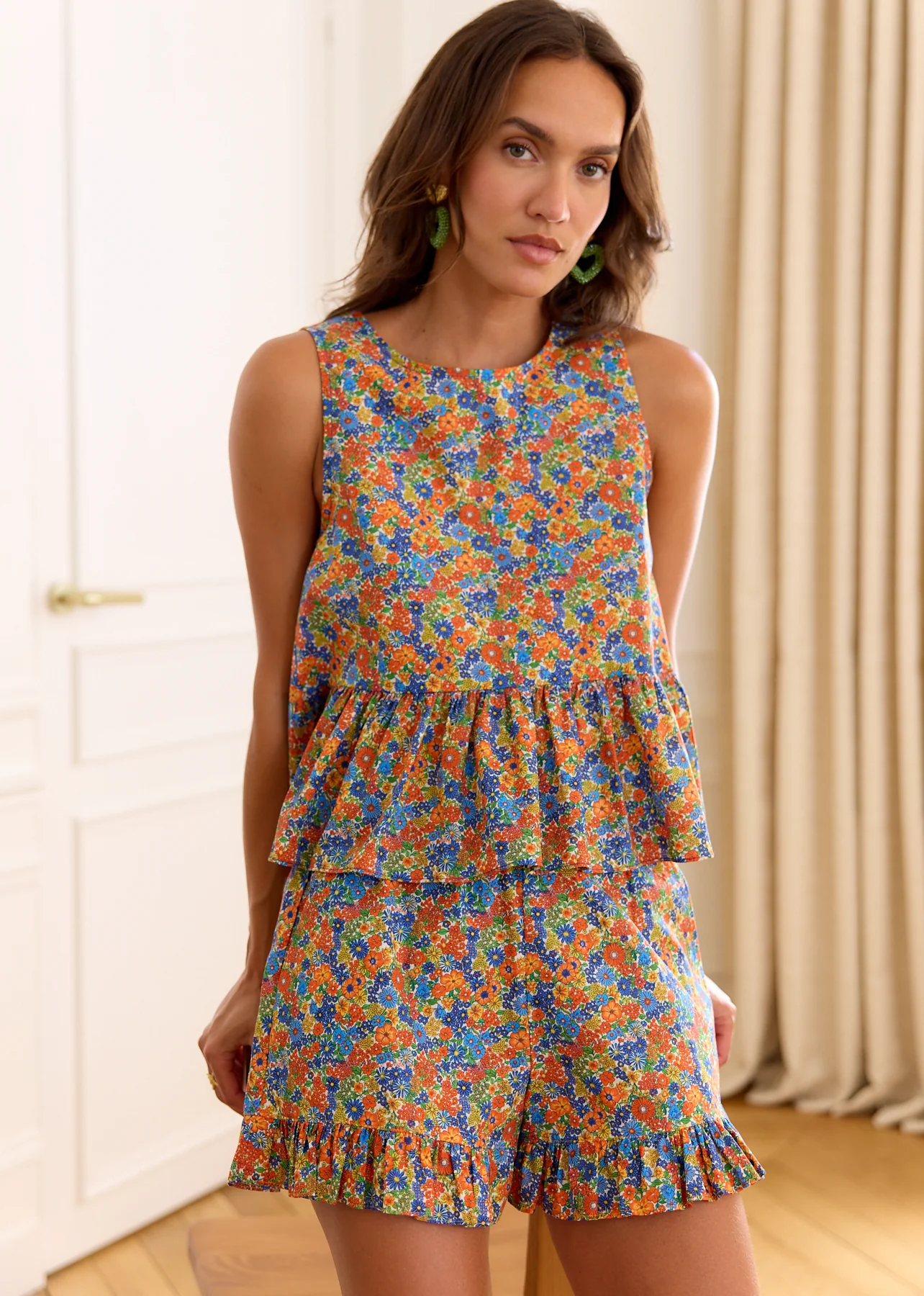 Short Esther - Image 5